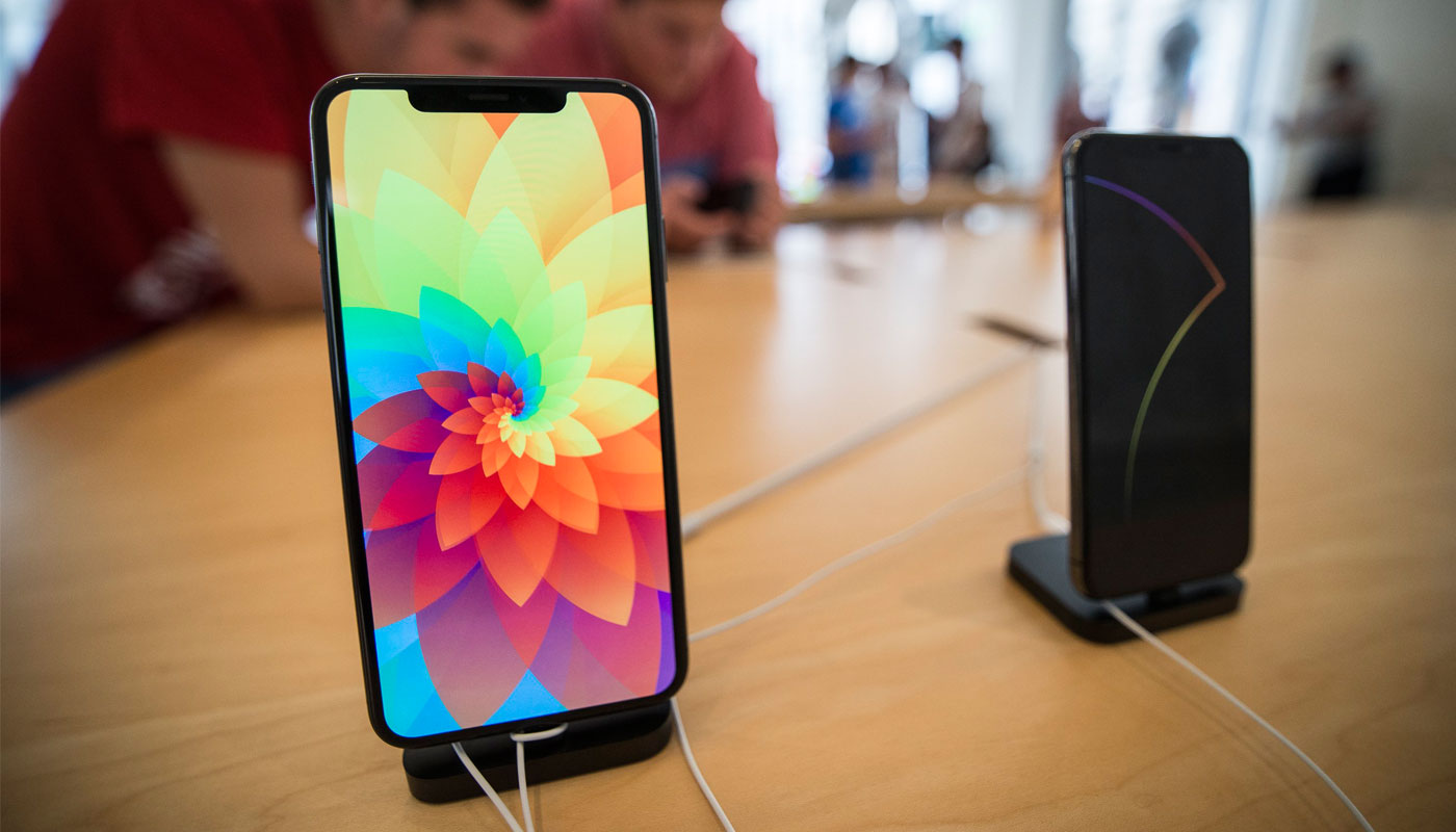 අනාගත iPhone සඳහා යොදාගැනීමට micro-LED Display තාක්ෂණය වෙනුවෙන් ආයෝජනය කරන්නට Foxconn සමාගම කටයුතු කරයි