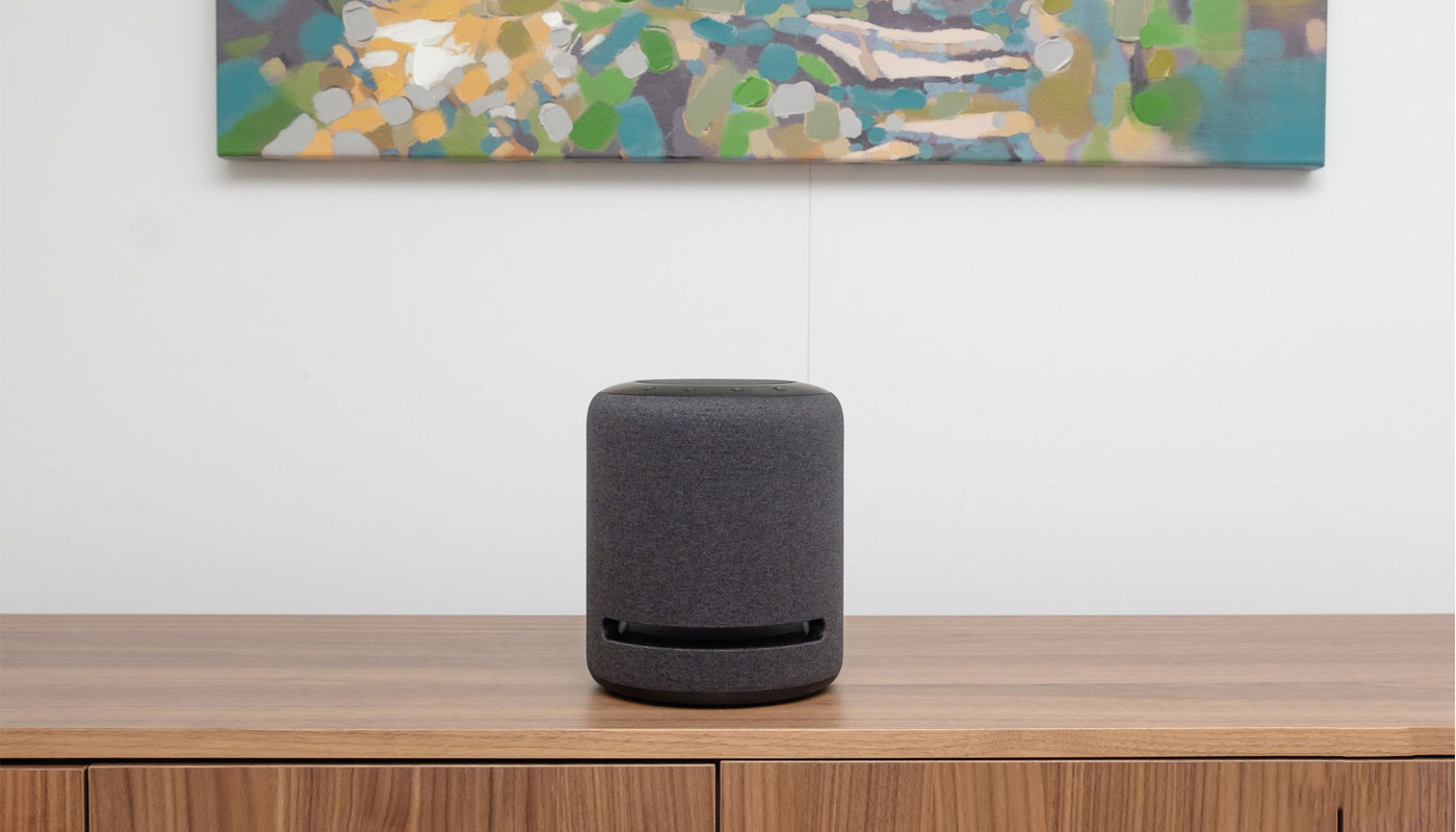 Apple HomePod සහ Google Home Max සමඟ තරඟ කිරීමට Amazon සමාගම විසින් Echo Studio හඳුන්වා දෙයි