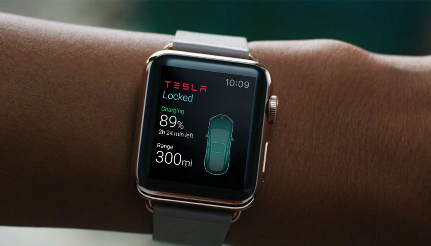 Xplora සමාගම සමඟ එක්ව Smartwatch එකක් නිර්මාණය කිරීම සඳහා Tesla සමාගම කටයුතු කරමින් සිටින බව වාර්ථා වෙයි