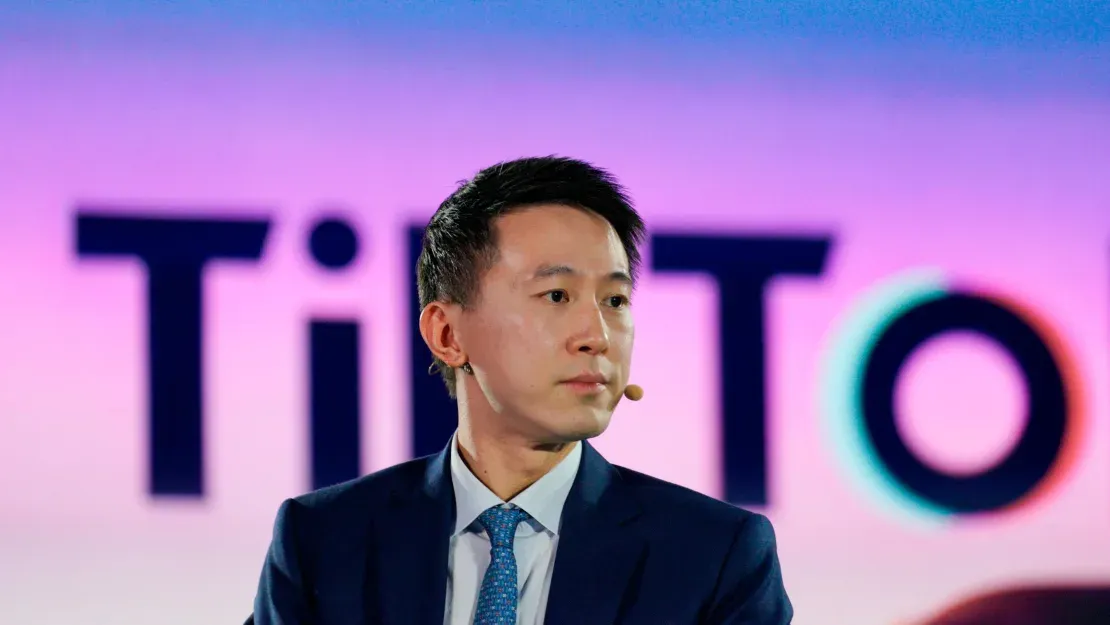 tiktok-ceo-shou-zi-chew-singapore