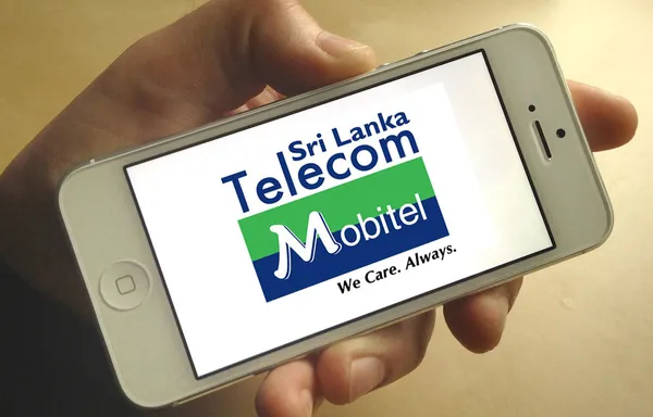 ඇපල් සමාගම ශ්‍රී ලංකාව තුල නවතම Mobitel Carrier Bundle එක මුදාහැරේ