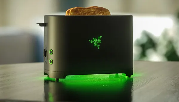 Gaming Accessories සඳහා ප්‍රසිද්ධ Razer සමාගම විසින් පාන් ටෝස්ට් කිරීමට උපාංගයක් නිෂ්පාදනය කරයි