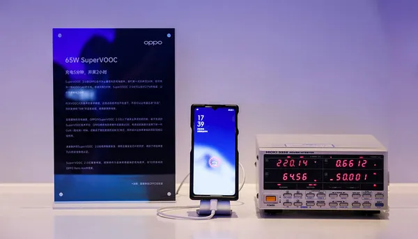 Oppo සමාගමේ SuperVOOC තාක්ෂණය හරහා 4000mAh Battery එකක් මිනිත්තු 30ක් ඇතුලත charge කළ හැකි වෙයි