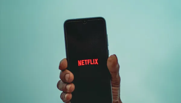 ඇතැම් Netflix පරිශීලකයින් හට Audio-only mode එකක් හඳුන්වාදීමට Netflix ආයතනය කටයුතු කරයි